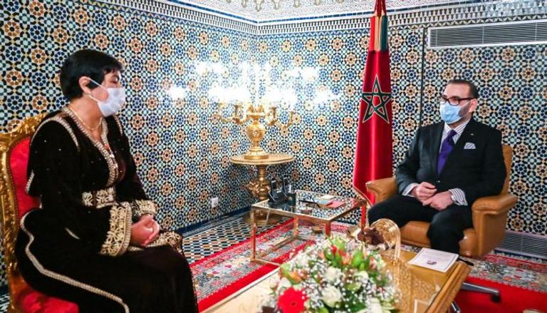 المراة الحديدية و منظومة مطاردة الفساد