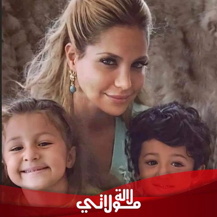 مدللة القصر الأميرة لالة سكينة تثير إعجاب المغاربة في ظهورها الأخير رفقة توأمها شاهدوا مدى الشبه بينها وبينهما