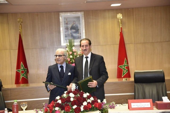 رئيس النيابة العامة ووالي بنك المغرب يحاصران عمليات تهريب