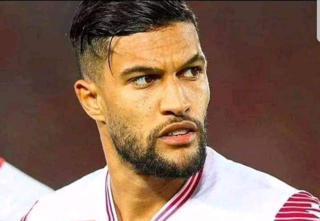 🔙 يحيى عطية الله يعطي موافقته لسعيد الناصيري من أجل تجديد عقده مع النادي الأحمر..