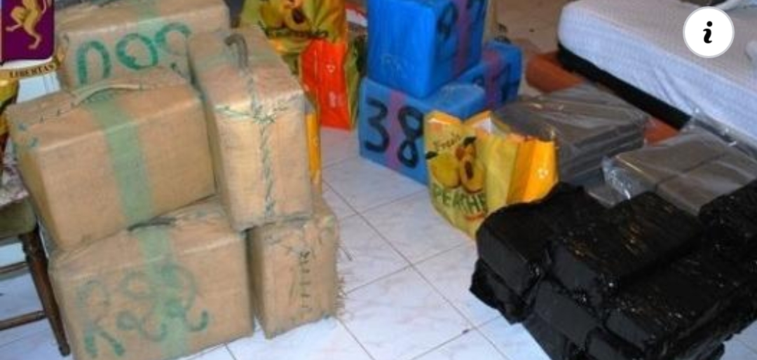 إحباط محاولة لتهريب حوالي طنين من مخدر الشيرا بالعيون