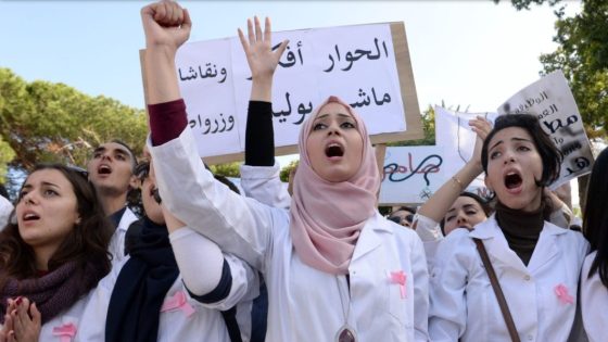 أساتذة الطب يدعون الطلبة إلى “إنقاذ السنة الجامعية” ويعتبرون المقاطعة تهديدا للعام الحالي وللسنوات القادمة