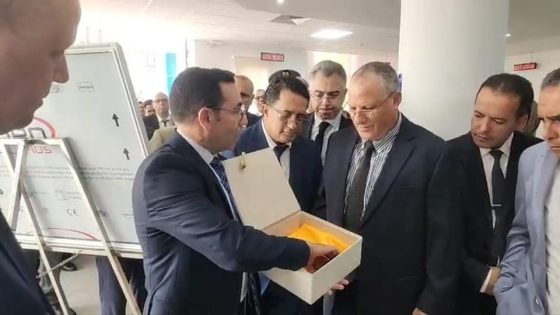 العرائش: تدشين الوكالة التجارية التابعة للوكالة المستقلة الجماعية لتوزيع الماء والكهرباء بمناسبة عيد العرش من طرف السيد عامل الإقليم