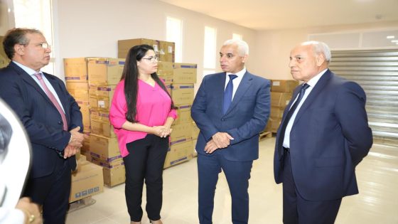 جهة الشرق .. آيت الطالب يعطي انطلاقة خدمات 3 مستشفيات للقرب ومركز لتصفية الدم ويضع الحجر الأساس لبناء مستشفى بتاوريرت