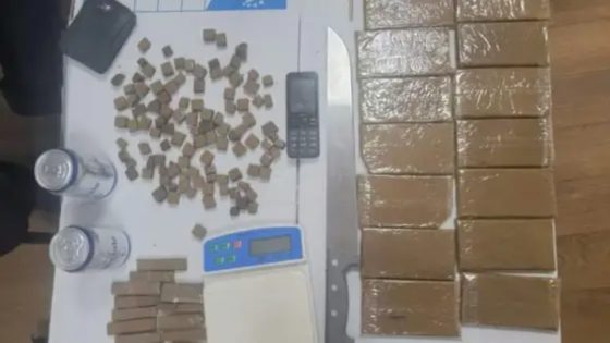 أمن سلا…..توقيف خمسيني من ذوي السوابق العدلية المتعددة متلبسا بالحيازة و الاتجار في مخدر_الشيرا