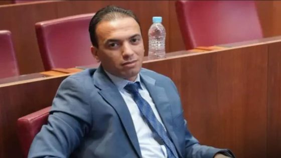 لحسن السعيدي يتقمص دور المدافع عن حكومة أخنوش بدل التركيز على مهامه