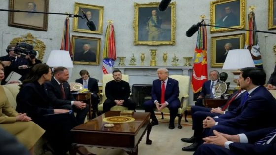 زيلينسكي يخضع لضغوط ترامب: اعتذار علني وصفقة أمنية لإنقاذ أوكرانيا
