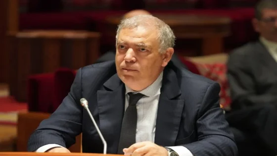 بعد تقارير “غير دقيقة”.. الداخلية تُحيل محمد بنعيسى على المصالح المركزية دون مهمة
