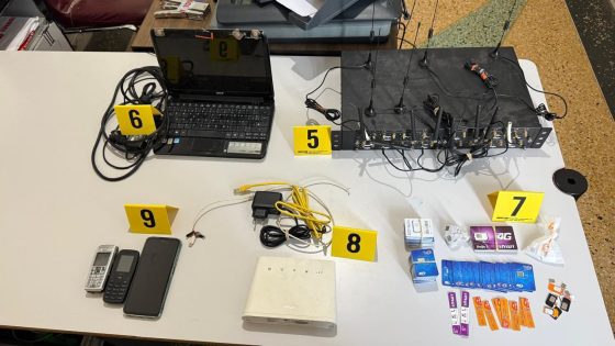 الناظور / الشرطة القضائية بمدينة الناظور توقف شخص لتورطه في قضية تتعلق بالمس بنظم المعالجة الآلية للمعطيات الرقمية والقرصنة الدولية للمكالمات الهاتفية.