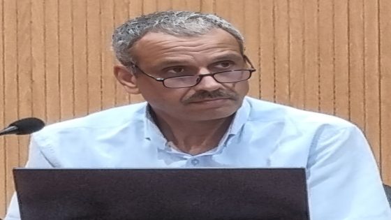 هدية من الشاعر المغربي : محمد العماني للشعب المغربي و المنتخب الوطني لاعبين وأطر ومسؤولين.
