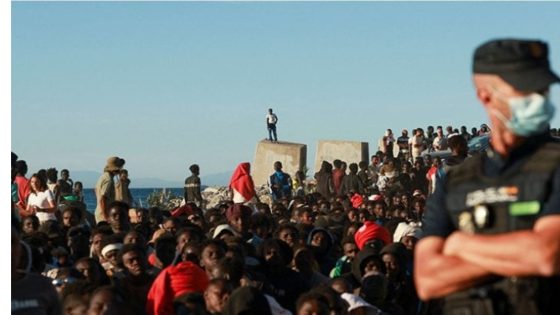 نقابات مغربية: الهجرة الجماعية نحو سبتة تجسيد لأزمة اجتماعية متفاقمة